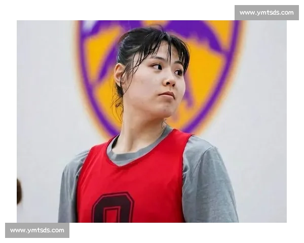 李月汝飞翼首秀闪耀！主帅盛赞内线核心，称其潜力未完全开发